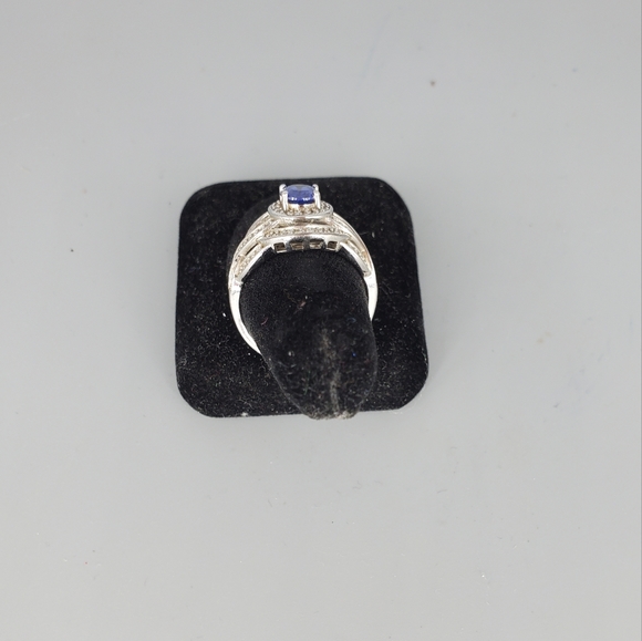 Blue and White CZ Sparkle Silvertone Ring - Picture 8 of 10